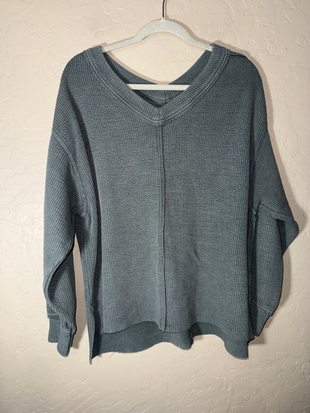 Aerie Sage green Wonder V-Neck Sweatshirt oversized fit size XS.